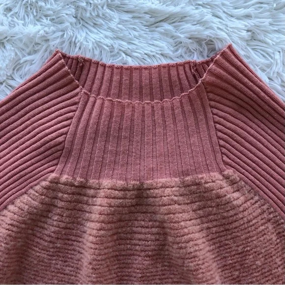 FREE PEOPLE • Elderflower Sweater Wool/Alpaca in Peach Size Large - Picture 13 of 15